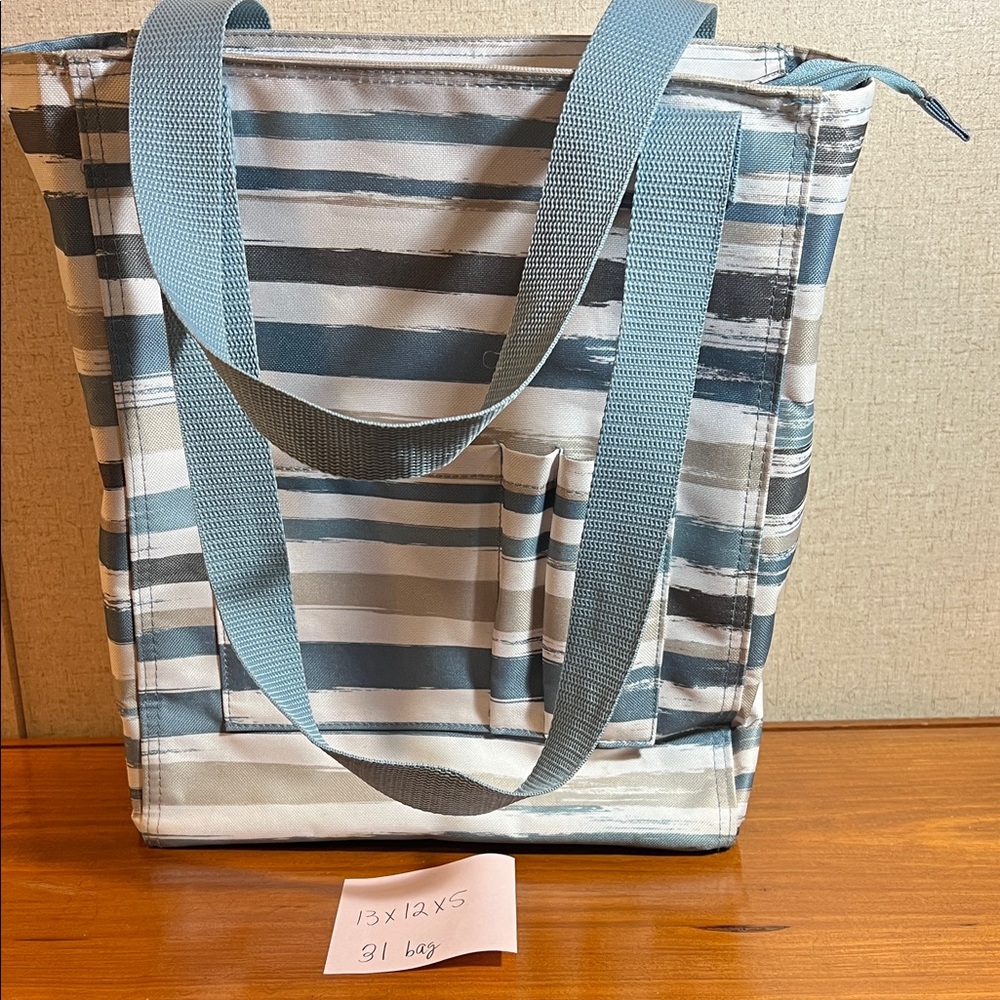 Thirty-One Striped Tote in Blue and Gray